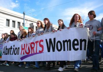 Walking for Life 08