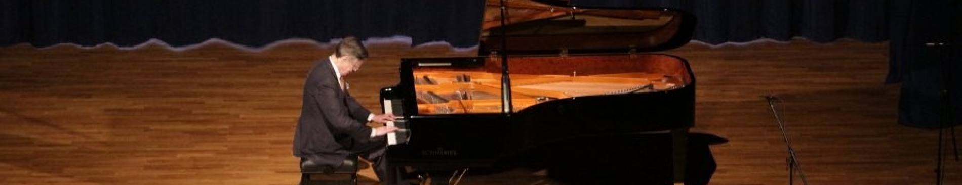 Pianist Peter Serkin Plays Inaugural Concert for St. Cecilia
