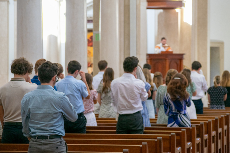 Students attend Mass