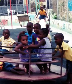 children in Port au Prince