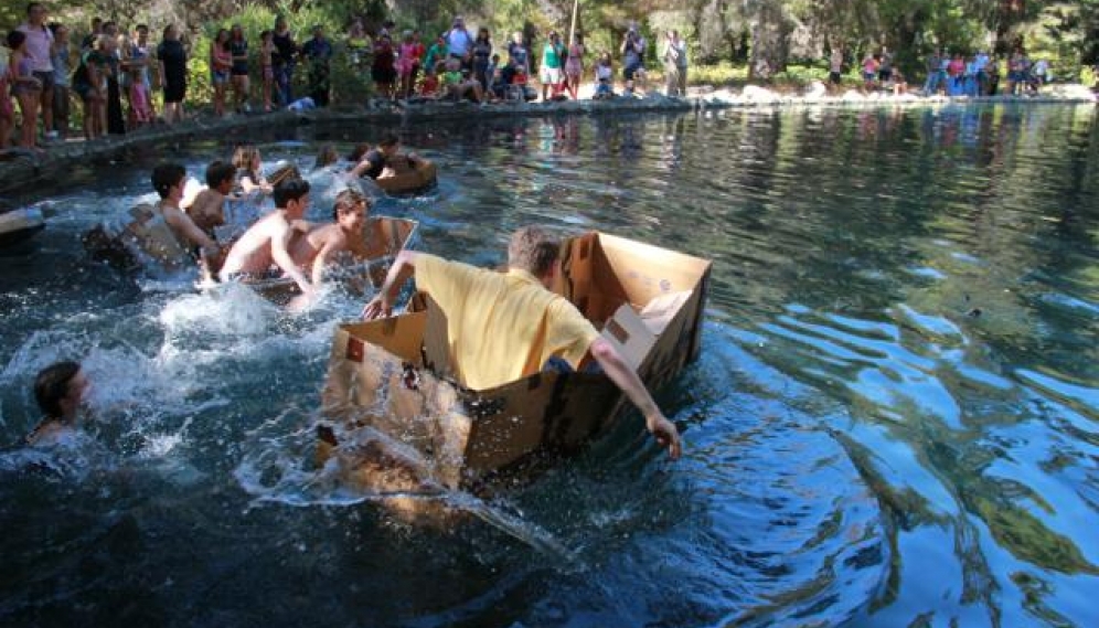 Alumni-Parent Day 2017 -- Cardboard Yacht Race