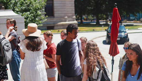 Students go to Boston's Museum of Fine arts