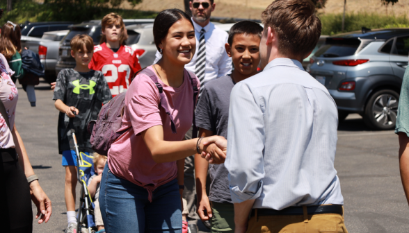 Students arrive on the California campus