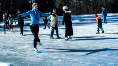 Siobhan Heekin-Canedy leads an ice-skating workshop