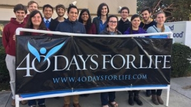 Students at 40 Days for Life 2019
