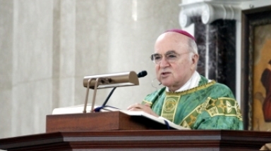 Archbishop Vigano gives his homily (2018)