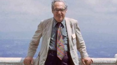 Dr. Herbert Ratner