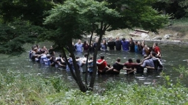 Senior Pond-Jumping 2017